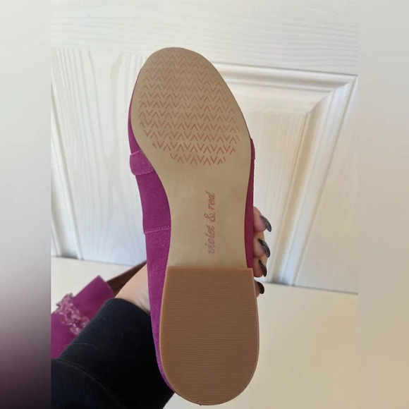 Violet & Red Simone Fuchsia Suede Chain Loafer Flats Size 7 New - Picture 5 of 6